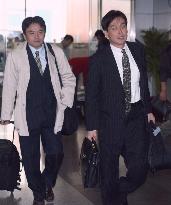 Officials head to N. Korea to prep for abductees' homecoming